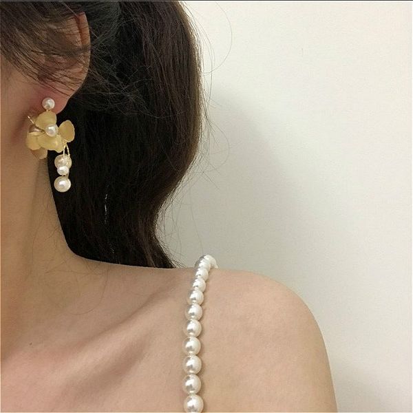 korean irregular multilayer gold flower pearl tassel pin drop earrings for women, Silver
korean irregular multilayer gold flower pearl tassel pin drop earrings for women, Silver