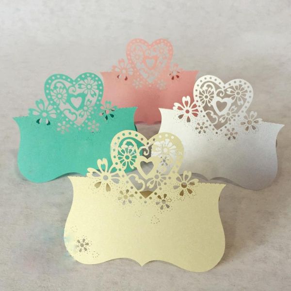 10pcs hollow selling snowflake love heart laser cut wedding party table name place cards decoracion boda favor decor
10pcs hollow selling snowflake love heart laser cut wedding party table name place cards decoracion boda favor decor