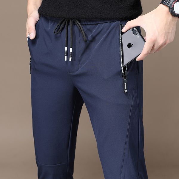 new autumn casual pants, men's slim pants, men's korean fashion sports long loose feet, Black
new autumn casual pants, men's slim pants, men's korean fashion sports long loose feet, Black