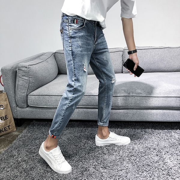 broken jeans men loose korean version trend 9 points slimming small feet summer thin nine-point pants 2019, Blue
broken jeans men loose korean version trend 9 points slimming small feet summer thin nine-point pants 2019, Blue