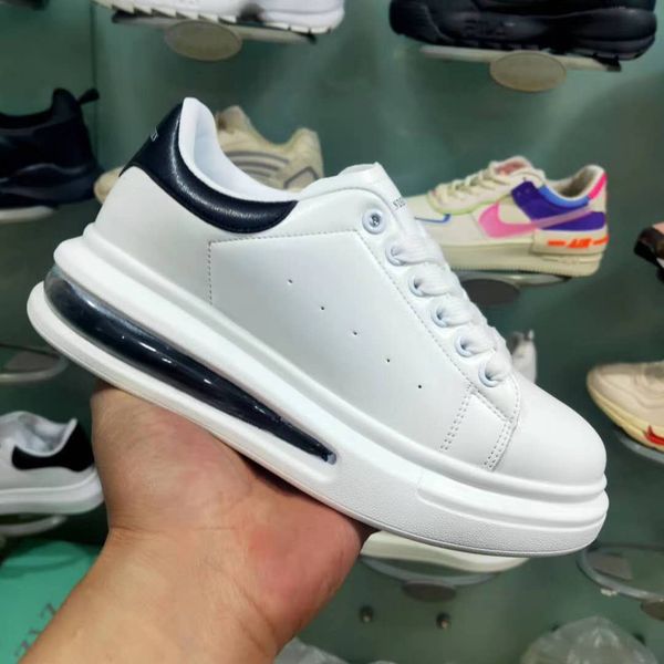 2020 luxury platform fashion designer men women shoes sneakers leather black silver flat casual shoes air platform trainers 36-44
2020 luxury platform fashion designer men women shoes sneakers leather black silver flat casual shoes air platform trainers 36-44