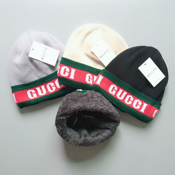 2019 new winter knitted real fur hat thicken beanies hats with real women christmas fashion compton baseball cap, Blue;gray
2019 new winter knitted real fur hat thicken beanies hats with real women christmas fashion compton baseball cap, Blue;gray