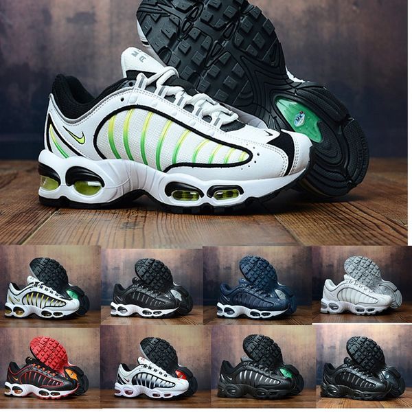 2019 designer tn plus og ultra mens running shoes chaussures tns tailwind iv 3m reflective cushion man trainers sneakers zapatillas 7-11
2019 designer tn plus og ultra mens running shoes chaussures tns tailwind iv 3m reflective cushion man trainers sneakers zapatillas 7-11