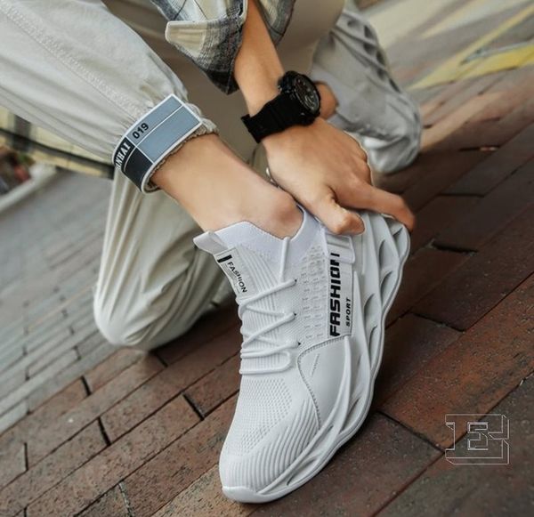 горячая продажа мода мужская обувь mesh дышащие кроссовки walking мужчины обувь новая комфортная легкие кроссовки e-200228070
горячая продажа мода мужская обувь mesh дышащие кроссовки walking мужчины обувь новая комфортная легкие кроссовки e-200228070