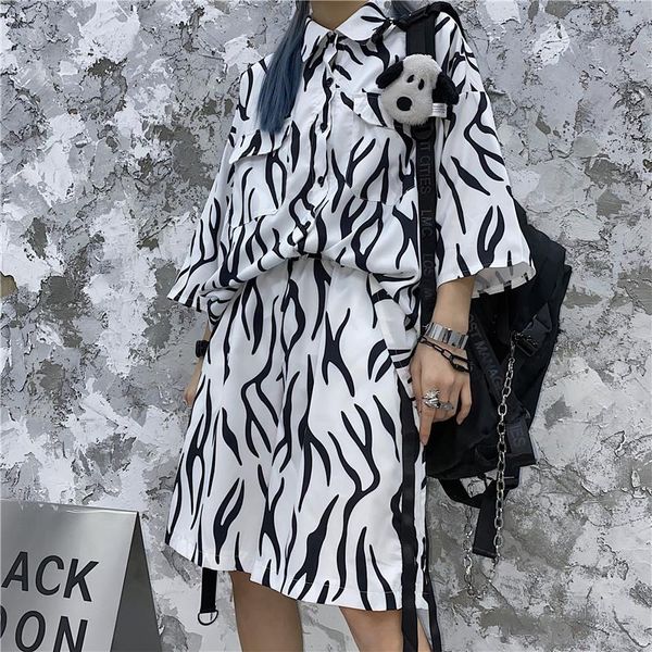 унисекс японский harajuku футболка +шорты наборы хип-хоп зебра печати свободная рубашка широкие ноги серпантин шорты пара костюм уличная оде, White
унисекс японский harajuku футболка +шорты наборы хип-хоп зебра печати свободная рубашка широкие ноги серпантин шорты пара костюм уличная оде, White