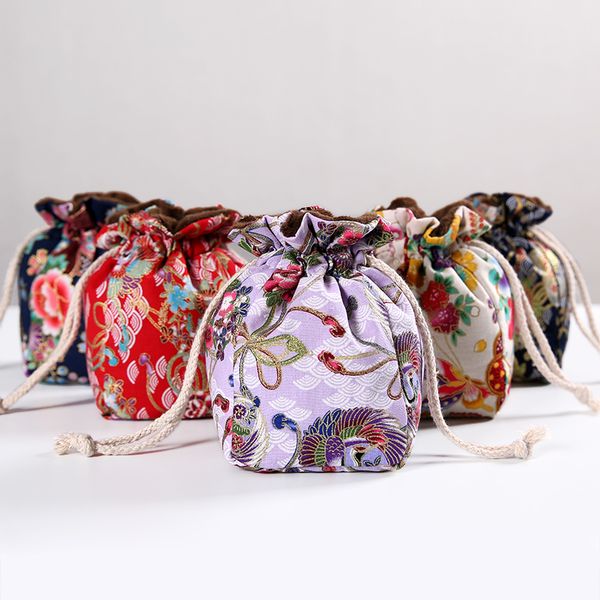 square bottom printed linen storage bag travel cotton velvet drawstring bag portable small tea cup bag bracelet jewelry pouch
square bottom printed linen storage bag travel cotton velvet drawstring bag portable small tea cup bag bracelet jewelry pouch