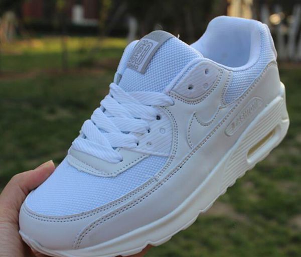 Sapatos ocasionais guoyuan
Sapatos ocasionais guoyuan