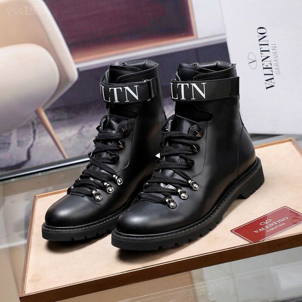 2020 autumn and winter new retro high boots short boots female martin boots british style fashion thick bottom strap leather knight boot, Black
2020 autumn and winter new retro high boots short boots female martin boots british style fashion thick bottom strap leather knight boot, Black
