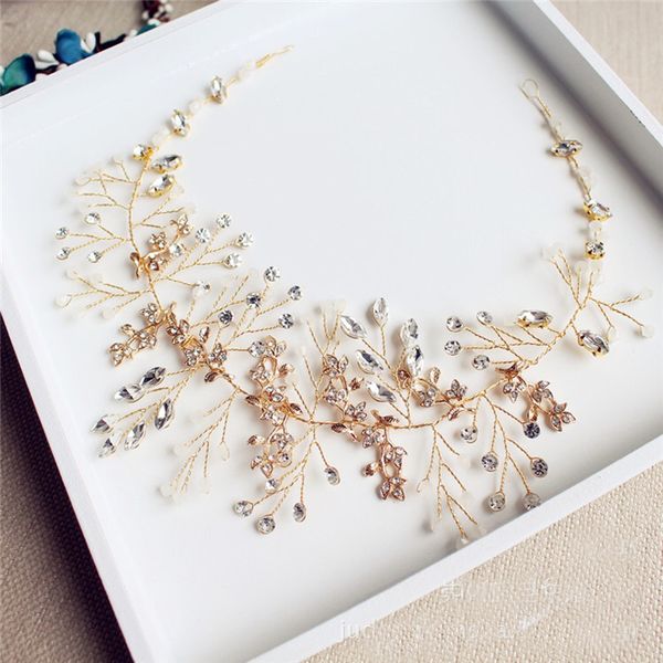 handmade европейских невест золотых листы диадема оголовье adjust pearls свадебного аксессуар для волос, White;golden
handmade европейских невест золотых листы диадема оголовье adjust pearls свадебного аксессуар для волос, White;golden