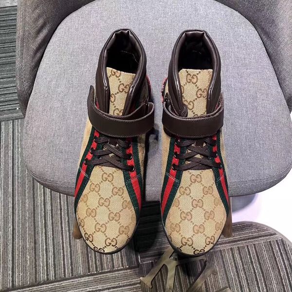 with box)european fashion shoes station a couple shoes with high flat shoes factory direct ing, Red;white
with box)european fashion shoes station a couple shoes with high flat shoes factory direct ing, Red;white