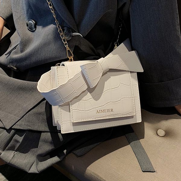 elegant female bow tote bag 2019 new quality leather women's handbag crocodile pattern chain shoulder messenger bag
elegant female bow tote bag 2019 new quality leather women's handbag crocodile pattern chain shoulder messenger bag