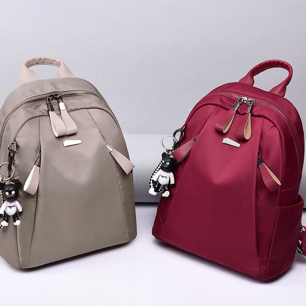 2020 new ladies backpack korean fashion simple casual oxford cloth large capacity wear-resistant women's backpack
2020 new ladies backpack korean fashion simple casual oxford cloth large capacity wear-resistant women's backpack