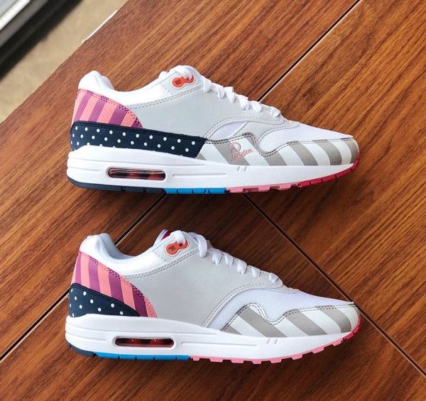 2019 piet parra 1 friends and family classic running shoes fashion colorful casual sport skateboaridng s trainers designer sneakers 36-45
2019 piet parra 1 friends and family classic running shoes fashion colorful casual sport skateboaridng s trainers designer sneakers 36-45