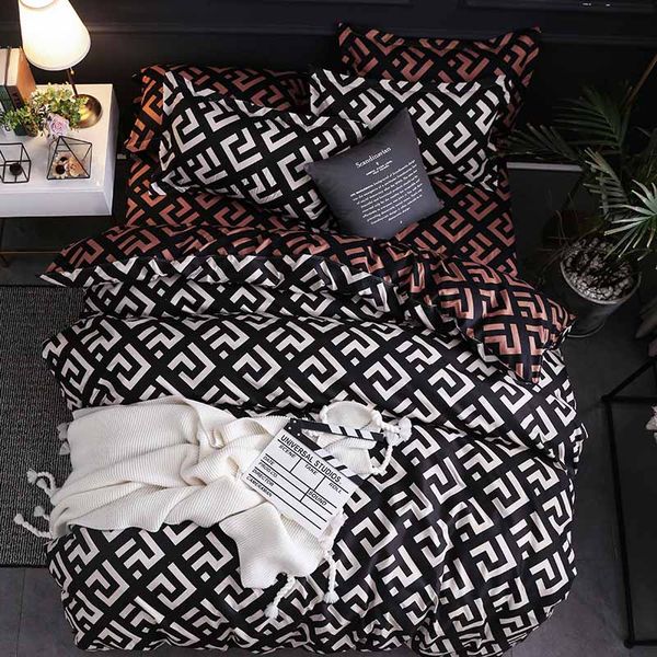 2019 new luxury beding duvet cover bed sheet pillowcase bedclothes bedding set bed linens home textiles 3pcs
2019 new luxury beding duvet cover bed sheet pillowcase bedclothes bedding set bed linens home textiles 3pcs