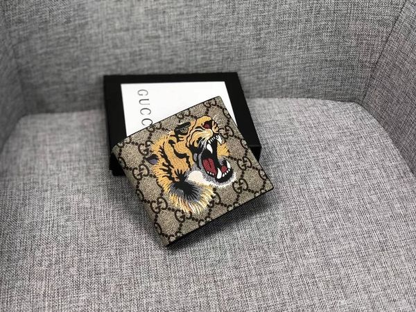 wholesale 2019 new fashion low price designer female pvc leather wallet ladies and women short folding wallet man wallets size 11*10*1.5 cm
wholesale 2019 new fashion low price designer female pvc leather wallet ladies and women short folding wallet man wallets size 11*10*1.5 cm