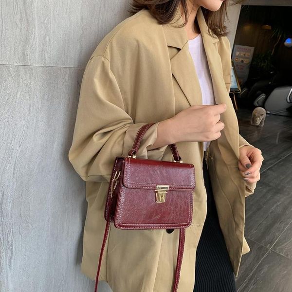 women shoulder sling bags fashion solid selling button comfortable exquisite durable leather casual messenger handbag
women shoulder sling bags fashion solid selling button comfortable exquisite durable leather casual messenger handbag