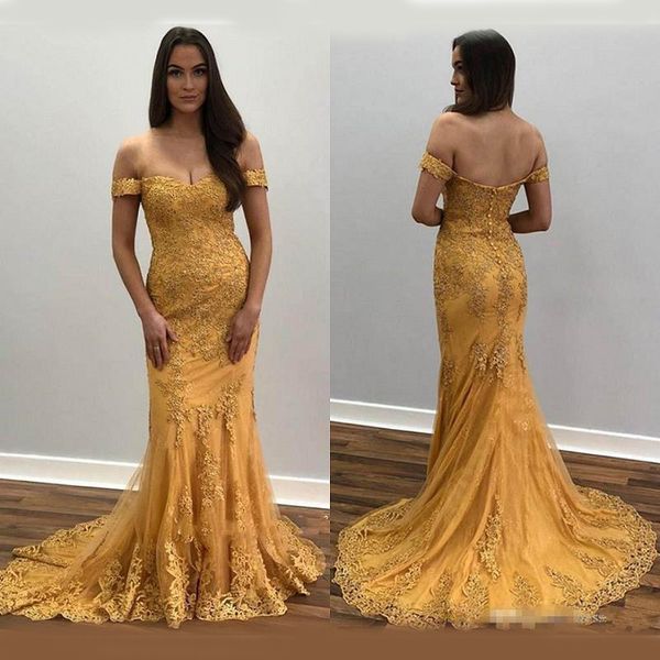 vintage gold applique mermaid evening dresses long off the shoulder arabic lace prom gowns sweep train formal party dress, Black;red
vintage gold applique mermaid evening dresses long off the shoulder arabic lace prom gowns sweep train formal party dress, Black;red