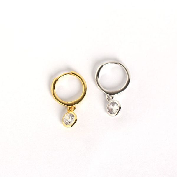 925 sterling silver earring fashion zircon round short pendant circle ear ring ear bone trend wild female girl silver jewelr, Golden;silver
925 sterling silver earring fashion zircon round short pendant circle ear ring ear bone trend wild female girl silver jewelr, Golden;silver