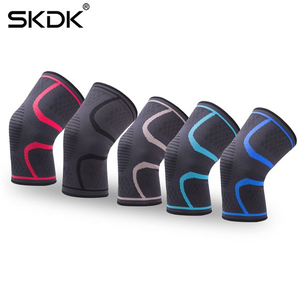 skdk 1pair knee pads breathable nylon elastic sports knee support brace running fitness basketball football protector joelheiras, Black;gray
skdk 1pair knee pads breathable nylon elastic sports knee support brace running fitness basketball football protector joelheiras, Black;gray