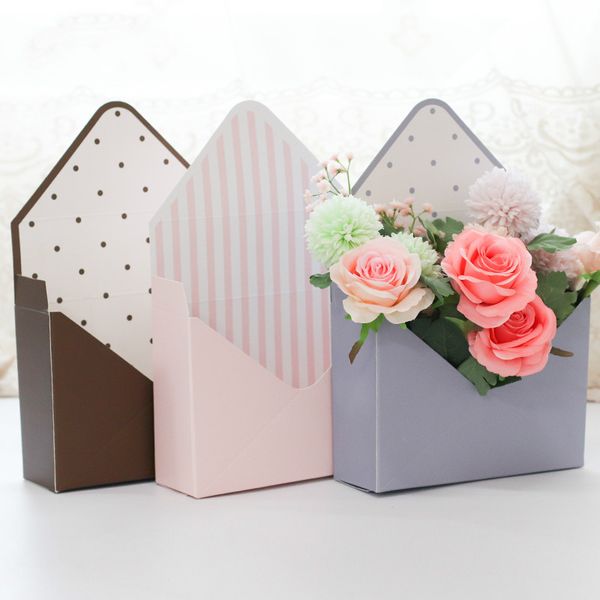 gift wrap 5pcs envelope fold flower paperboard box bouquet rose arrangement wedding party decoration floral packaging
gift wrap 5pcs envelope fold flower paperboard box bouquet rose arrangement wedding party decoration floral packaging