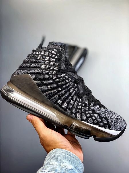 high authentic lebron 17 lakers basketball shoes men black white eggplant amarillo battleknit 2.0 bq3177-004 bq3177-002 sneakers with box
high authentic lebron 17 lakers basketball shoes men black white eggplant amarillo battleknit 2.0 bq3177-004 bq3177-002 sneakers with box