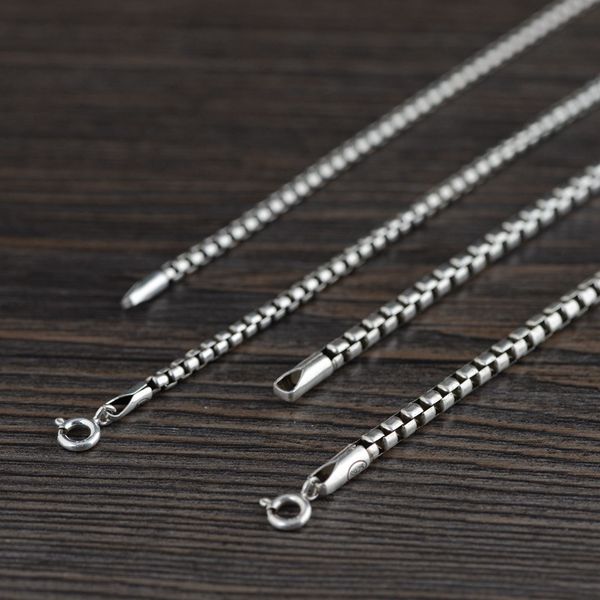 s925 silver retro thai silver craft necklace couple's xiang shi pin box pendant necklace
s925 silver retro thai silver craft necklace couple's xiang shi pin box pendant necklace
