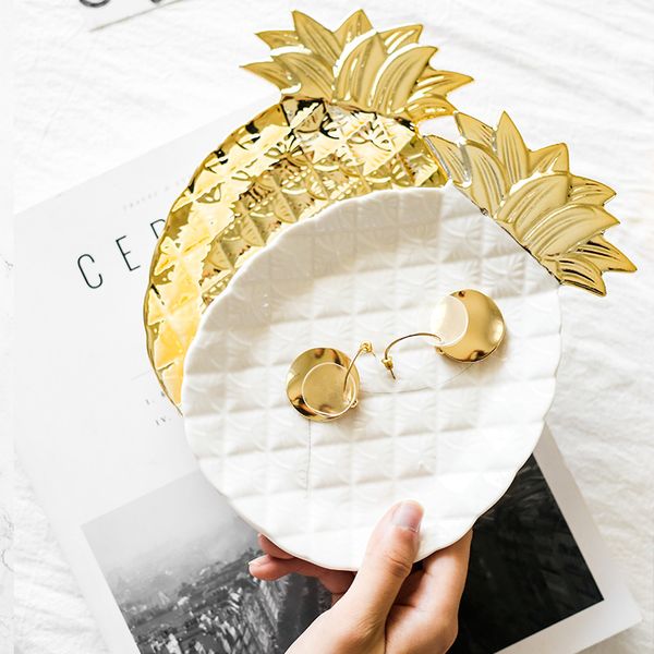 ins pineapple shape jewelry storage plate ceramic dessert decorative dishes multifunction desktray kitchen fashion tableware
ins pineapple shape jewelry storage plate ceramic dessert decorative dishes multifunction desktray kitchen fashion tableware