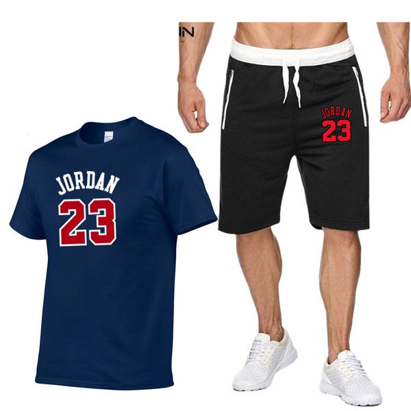 quick dry men's sport running suits basketball soccer training tracksuits jersey summer fitness sportswear gym clothing sets, Black;blue
quick dry men's sport running suits basketball soccer training tracksuits jersey summer fitness sportswear gym clothing sets, Black;blue