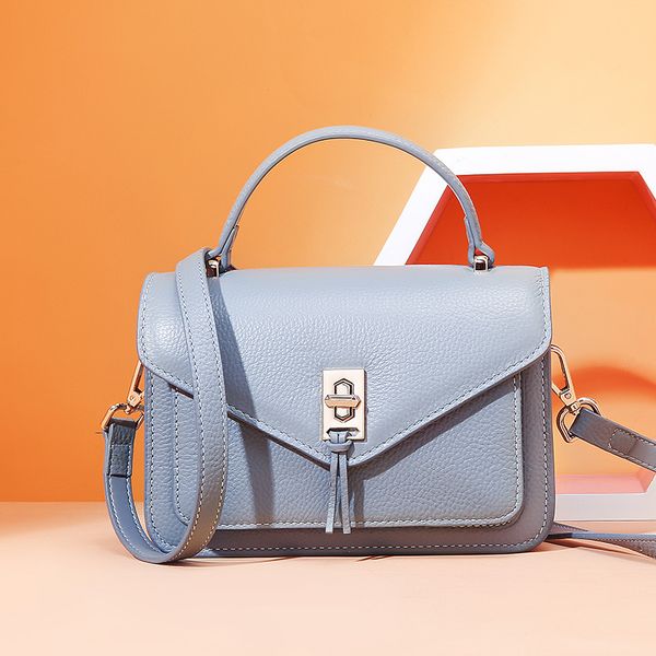 new small genuine leather shoulder bag fashion messenger bag soft purse ladies luxury handbags women bags designer
new small genuine leather shoulder bag fashion messenger bag soft purse ladies luxury handbags women bags designer