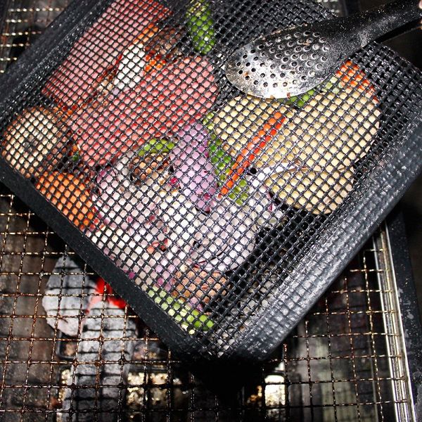 outdoor teflon bbq mesh bag non-stick barbecue grill mesh basket reusable heat resistance metal baking mat garden picnic tool accessories
outdoor teflon bbq mesh bag non-stick barbecue grill mesh basket reusable heat resistance metal baking mat garden picnic tool accessories