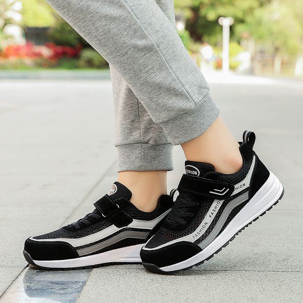 new style shoes for the old summer safe anti-slip soft-sole casual shoes breathable mesh middle-aged couples walking, Black
new style shoes for the old summer safe anti-slip soft-sole casual shoes breathable mesh middle-aged couples walking, Black