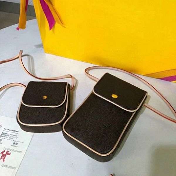 2020 mobile phone bag designer luxury designer mens travel washing bag women traveling cosmetic bags
2020 mobile phone bag designer luxury designer mens travel washing bag women traveling cosmetic bags