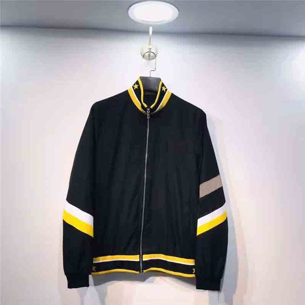 mens designer jacket winter brand style letters print striped coat luxury windbreaker fahsion for mens women zippers brand jackets, Black;brown
mens designer jacket winter brand style letters print striped coat luxury windbreaker fahsion for mens women zippers brand jackets, Black;brown