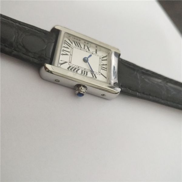 new shipping female watch silver 053 case steel women man fashion watch watches white quartz dial dochj, Slivery;brown 
new shipping female watch silver 053 case steel women man fashion watch watches white quartz dial dochj, Slivery;brown