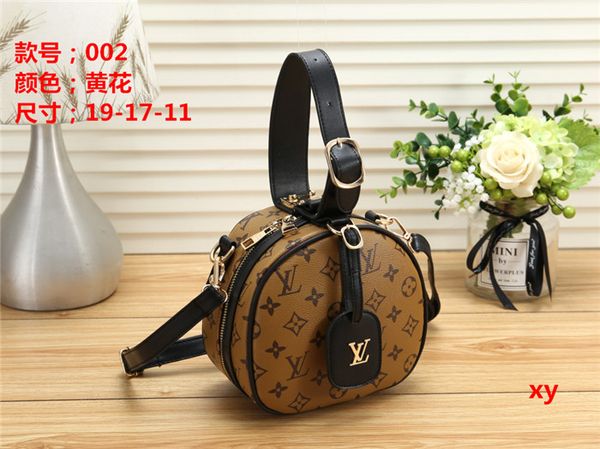 designer luxury handbags purses women crossbody bag old flower shoulder bags messenger bag fringed chain bag wallet888
designer luxury handbags purses women crossbody bag old flower shoulder bags messenger bag fringed chain bag wallet888