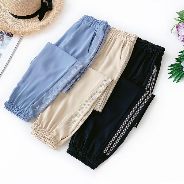 heavy drilled ice wire hallen pants woman sagging chiffon nine part pants. thin and small thin trousers knicker, Black;white
heavy drilled ice wire hallen pants woman sagging chiffon nine part pants. thin and small thin trousers knicker, Black;white