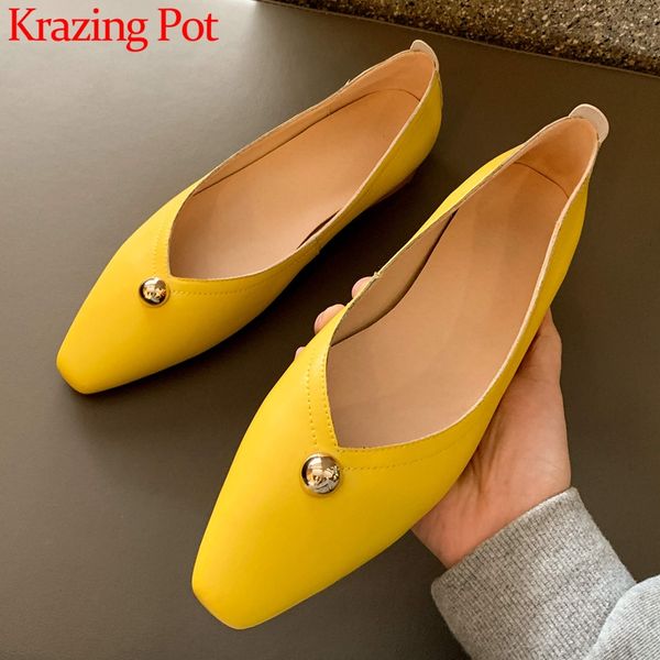 krazing pot 2020 new arrival genuine leather small square toe low heel metal decorations simple solid shallow slip on pumps l8f2, Black
krazing pot 2020 new arrival genuine leather small square toe low heel metal decorations simple solid shallow slip on pumps l8f2, Black