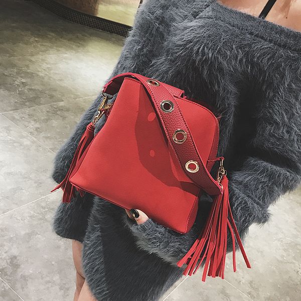 bucket-bag messenger-bag fairy-bag small tide single-shoulder hollow portable solid-color
bucket-bag messenger-bag fairy-bag small tide single-shoulder hollow portable solid-color