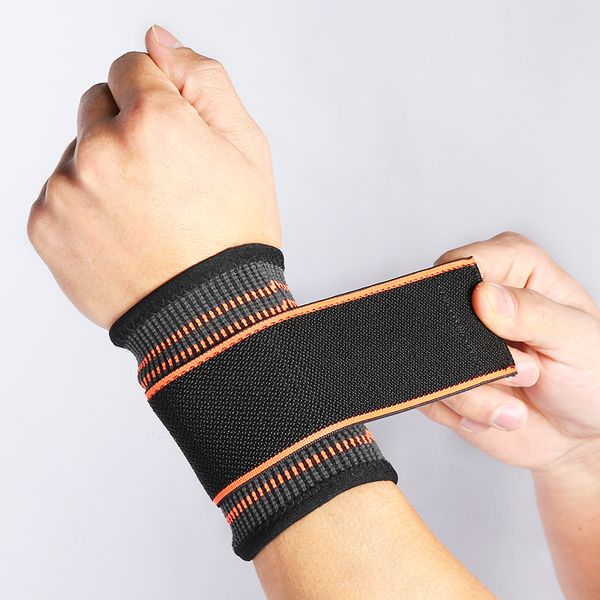 wristband men women breathable adjustable wrist support running wrestle weight lifting sports wrist protector bandage band, Black;red
wristband men women breathable adjustable wrist support running wrestle weight lifting sports wrist protector bandage band, Black;red