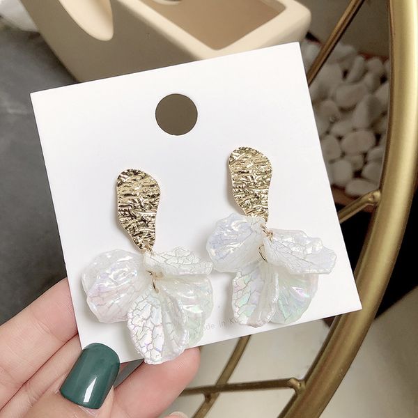 fashion white flower petal drop earrings for women 2019 korean statement pendientes wedding jewelry vintage earring gifts, Silver
fashion white flower petal drop earrings for women 2019 korean statement pendientes wedding jewelry vintage earring gifts, Silver