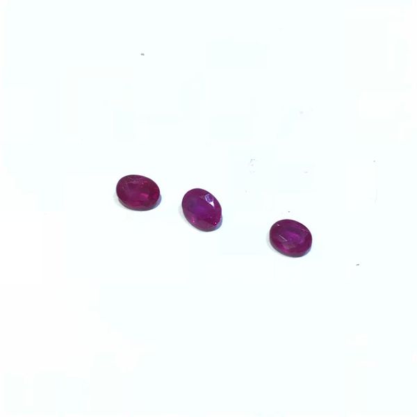 100% natural ruby loose gemstone 3mm*4mm oval cut genuine blood red ruby loose gemstone
100% natural ruby loose gemstone 3mm*4mm oval cut genuine blood red ruby loose gemstone