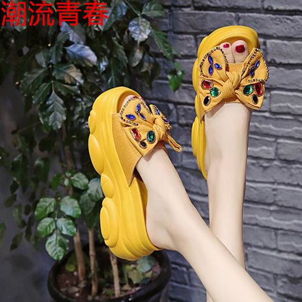 women summer bowknot slipper female wear vogue 2020 thick bottom water drill cool slipper fashion female casual flower, Black
women summer bowknot slipper female wear vogue 2020 thick bottom water drill cool slipper fashion female casual flower, Black