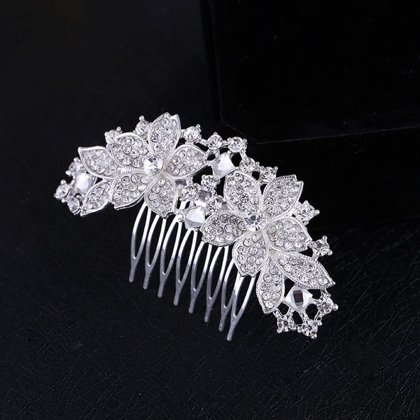 аксессуары женщины свадебное серебряный кристалл diamante rhinestone цветочный волос гребень для волос головной убор невесты tiara hot прода, Golden;white
аксессуары женщины свадебное серебряный кристалл diamante rhinestone цветочный волос гребень для волос головной убор невесты tiara hot прода, Golden;white