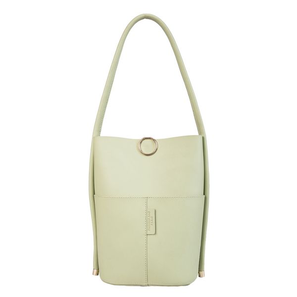 iron ring buckle bucket shoulder bags women's fashion simple shoulder bag wild large capacity fashion bucket bag sac
iron ring buckle bucket shoulder bags women's fashion simple shoulder bag wild large capacity fashion bucket bag sac