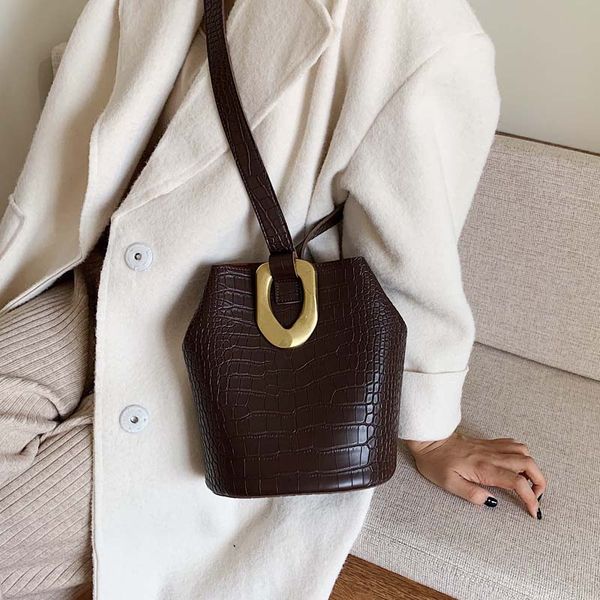 mihaivina vintage crocodile buckets bag women handbags pu leather shoulder crossbody bag ladies high capacity handbag
mihaivina vintage crocodile buckets bag women handbags pu leather shoulder crossbody bag ladies high capacity handbag