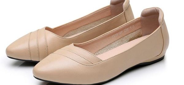 2019 women's shoes in spring and autumn with new style low heel round head @60, Black
2019 women's shoes in spring and autumn with new style low heel round head @60, Black
