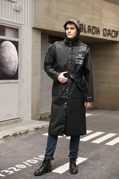 waterproof nylon raincoat jacket plastic black ladies hooded raincoat long overall stylish chubasquero mujer rain gear kk60yy
waterproof nylon raincoat jacket plastic black ladies hooded raincoat long overall stylish chubasquero mujer rain gear kk60yy