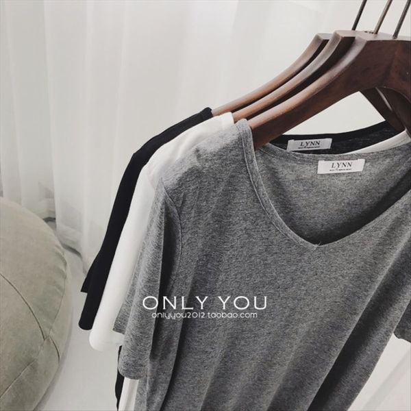 give back many basic t-s with black white and gray simple versatile v-neck slim base shirt women's short-sleeved t-shirt top
give back many basic t-s with black white and gray simple versatile v-neck slim base shirt women's short-sleeved t-shirt top