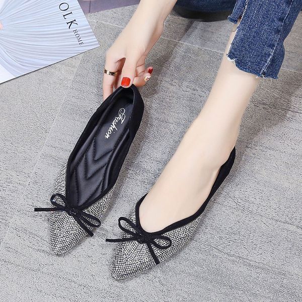 shallow mouth bow-knot boat shoe pointed toe casual woman platform shoes female footwear 2020 fashion women's slip-on crystal, Black
shallow mouth bow-knot boat shoe pointed toe casual woman platform shoes female footwear 2020 fashion women's slip-on crystal, Black