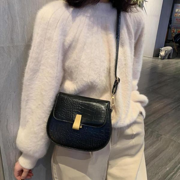 женщины mini satchle pu кожа ретро распечатать один ремешок крестовое тело
женщины mini satchle pu кожа ретро распечатать один ремешок крестовое тело